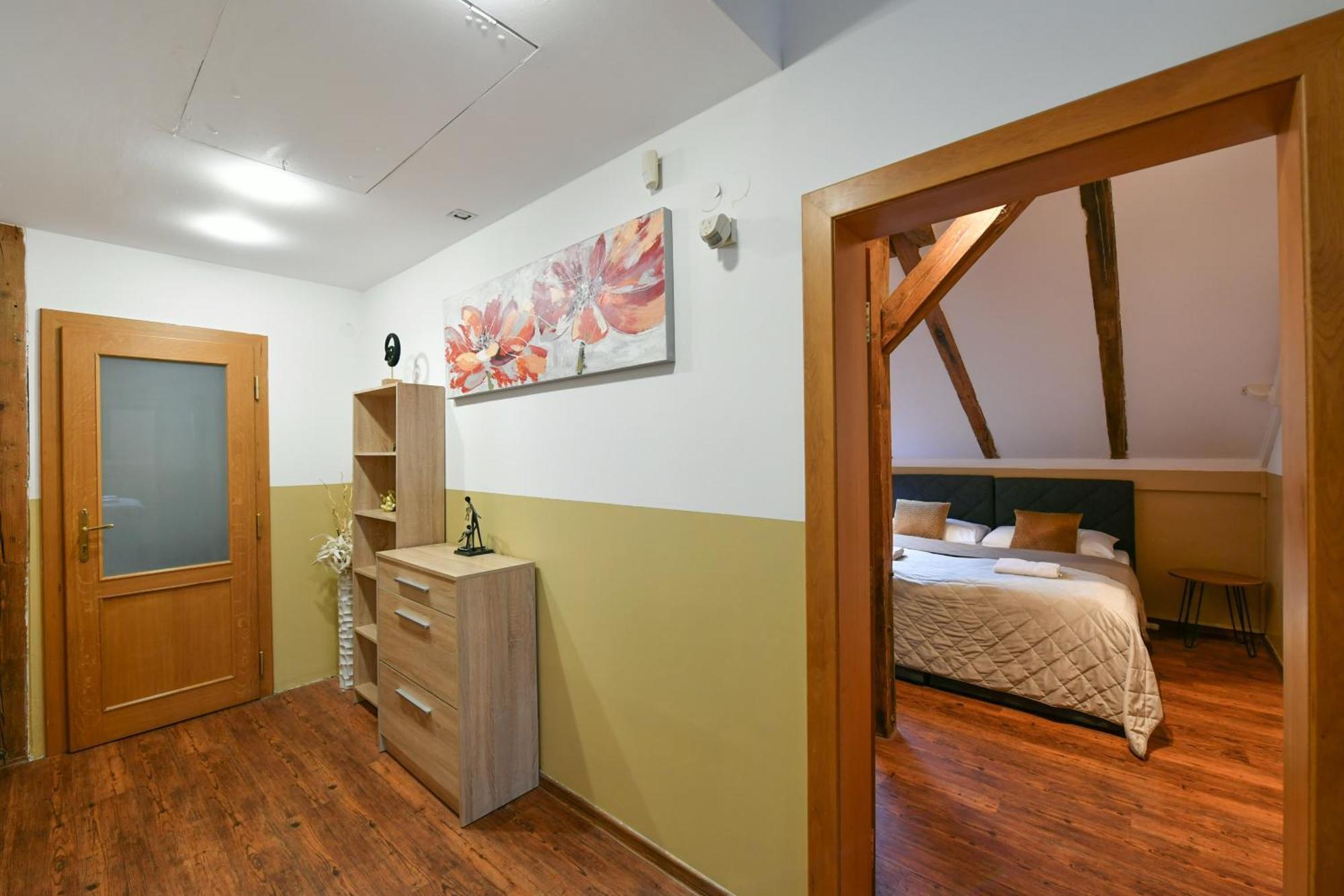 Amazing Charles Bridge Apartment Prague Ngoại thất bức ảnh