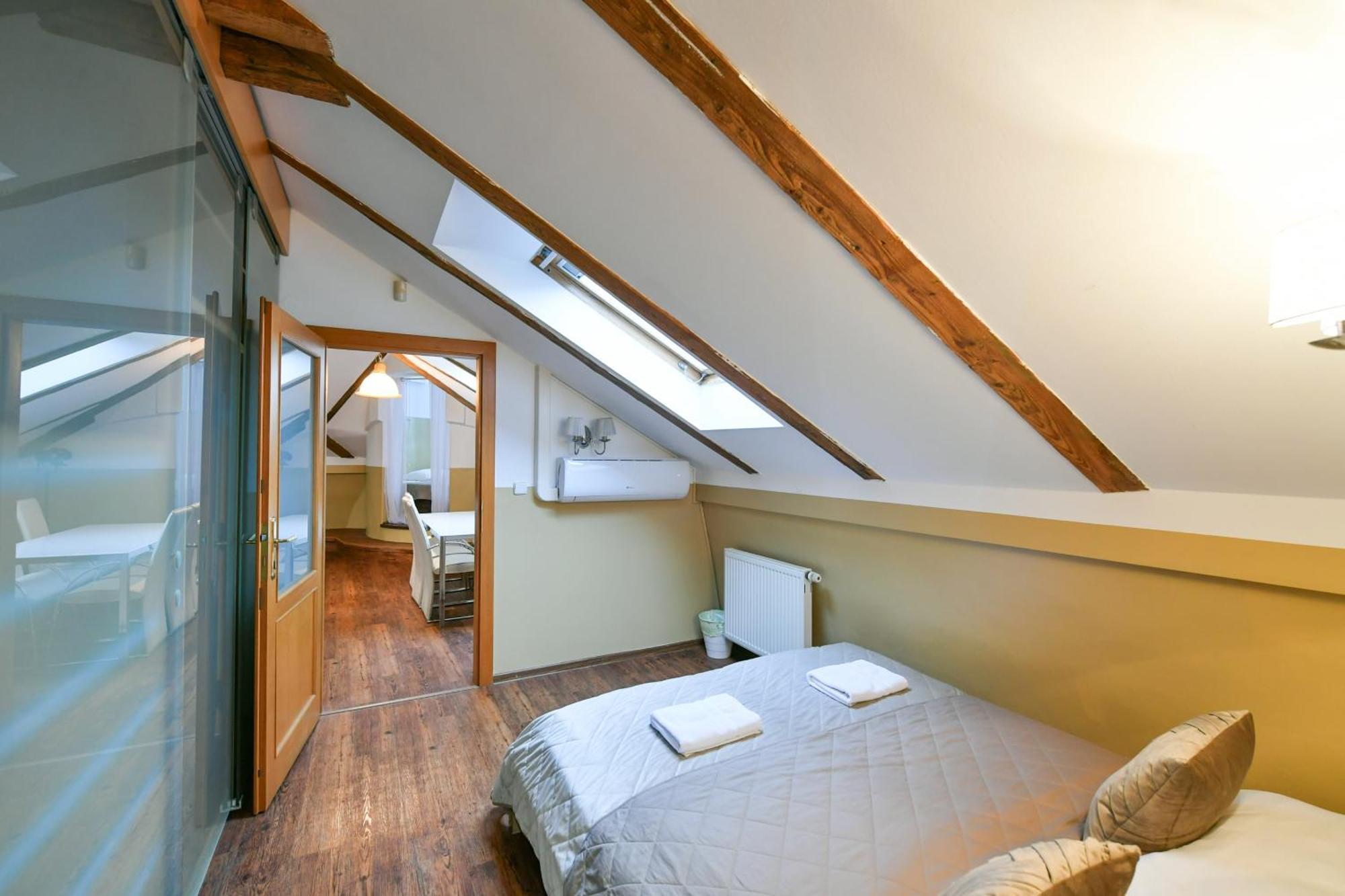 Amazing Charles Bridge Apartment Prague Ngoại thất bức ảnh
