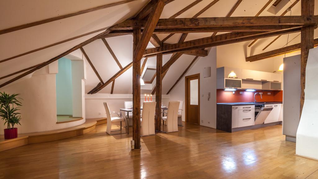 Amazing Charles Bridge Apartment Prague Phòng bức ảnh