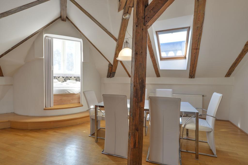 Amazing Charles Bridge Apartment Prague Ngoại thất bức ảnh